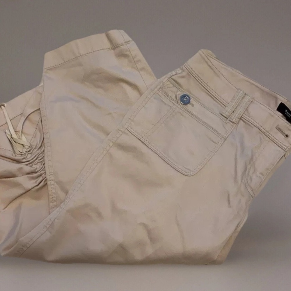 White House Black Market Slim Pedal Pusher Crop 2 - Picture 14 of 14